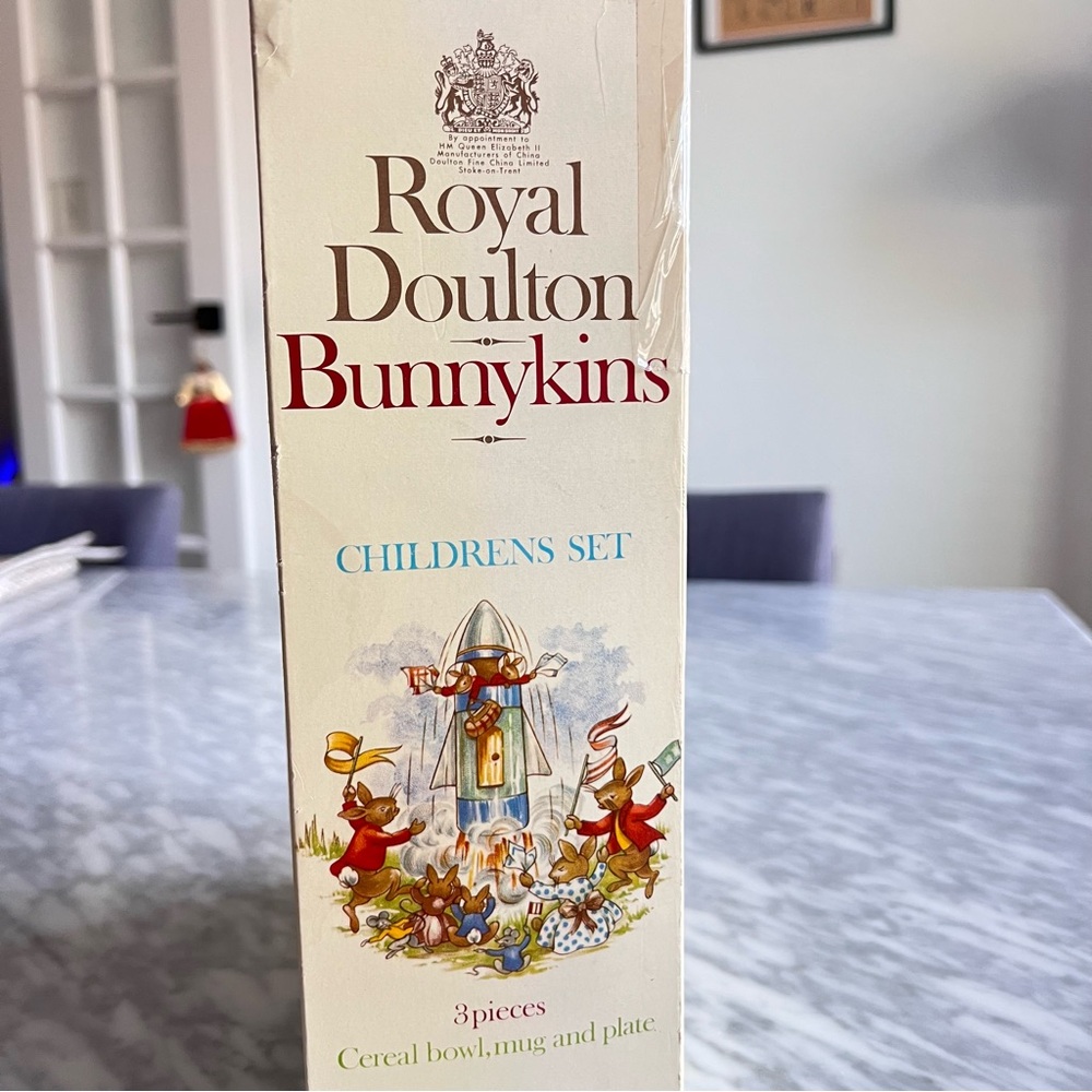 Vintage Royal Doulton Bunnykins Set 1980 - Picture 2 of 8